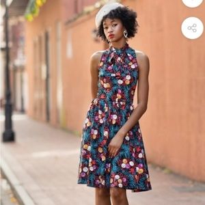 Trashy Diva Curious Corsage Streetcar